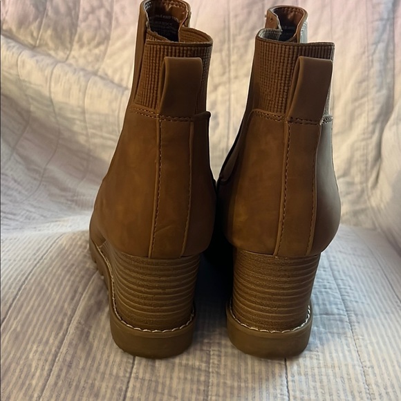 Brown Ankle Boots - Picture 4 of 4
